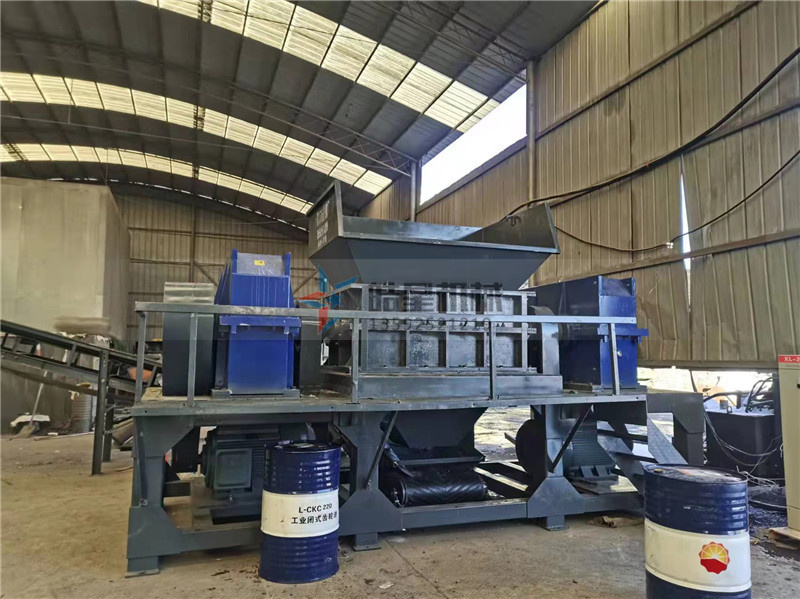 <a href='http://www.ji-guang.cn/1/102.html' target='_blank'><span>廢鋁撕碎機</span></a>